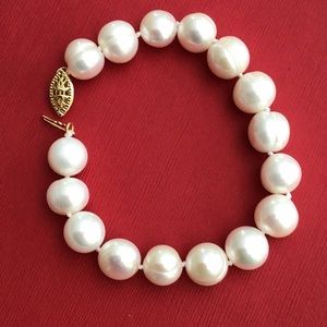 12mm Freshwater Pearl Bracelet 7.5”